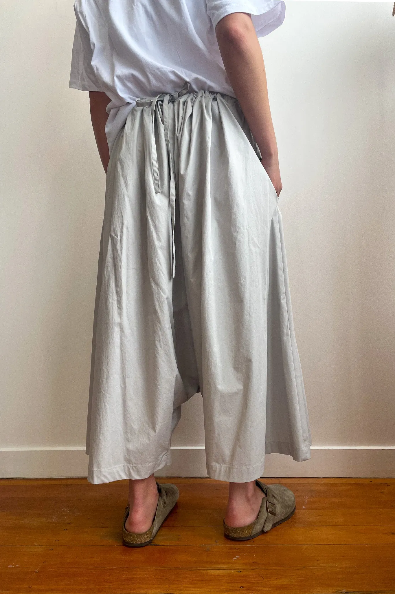 Stylish Fog-Colored Drop Crotch Culottes