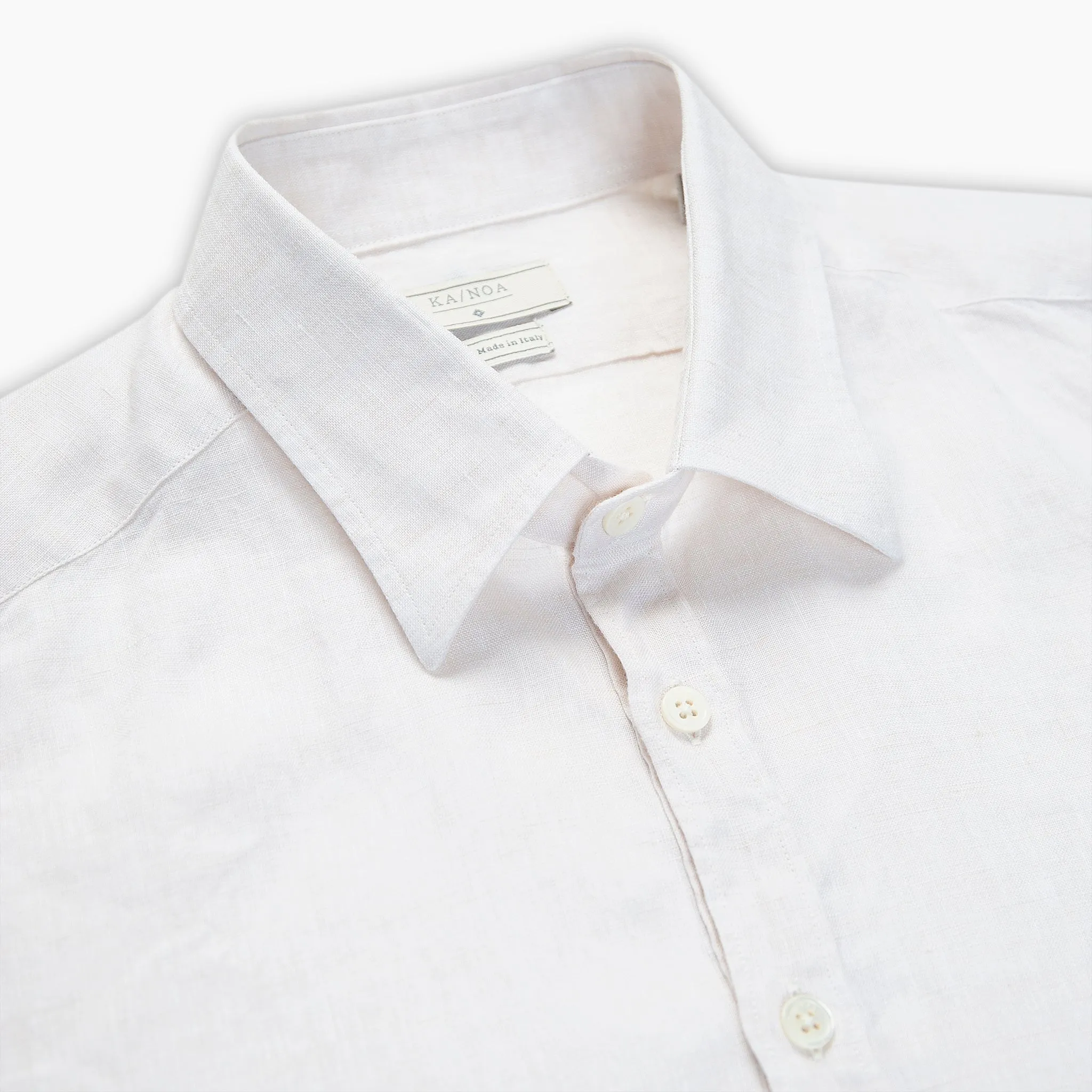 Raimond half-buttoned shirt in Capri Linen