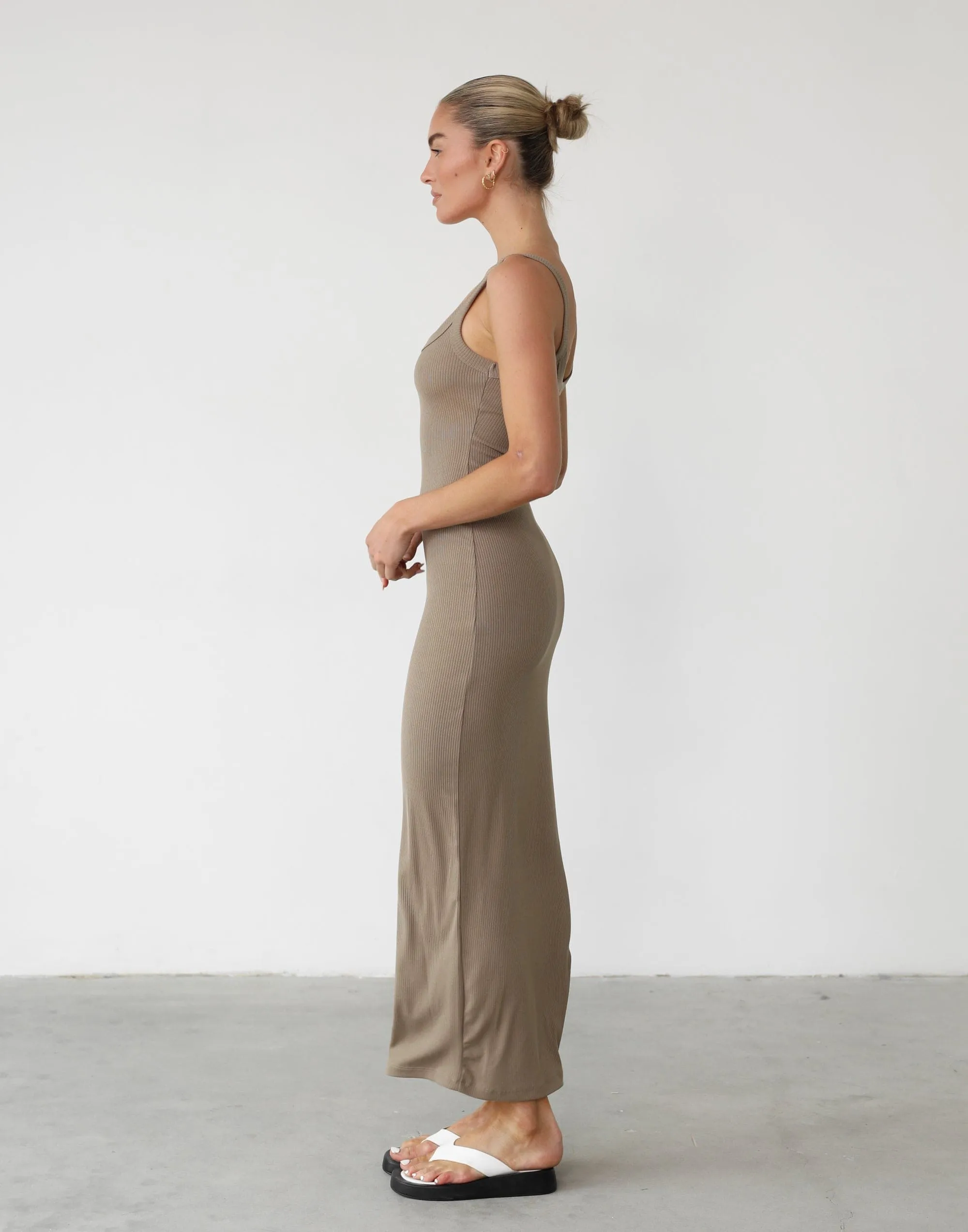 Skyler Maxi Dress (Latte)